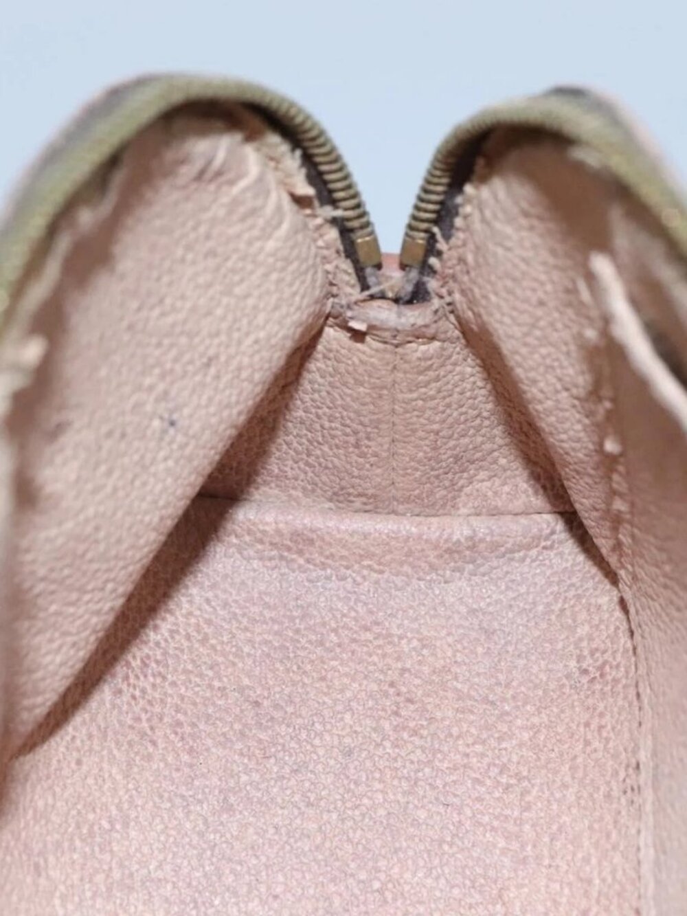 LOUIS VUITTON Monogram Pochette Cosmetic PM Cosmetic Pouch M47515 LV Auth BD289 - Picture 13 of 16